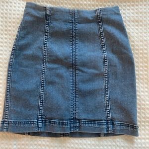 Denim stretch material skirt